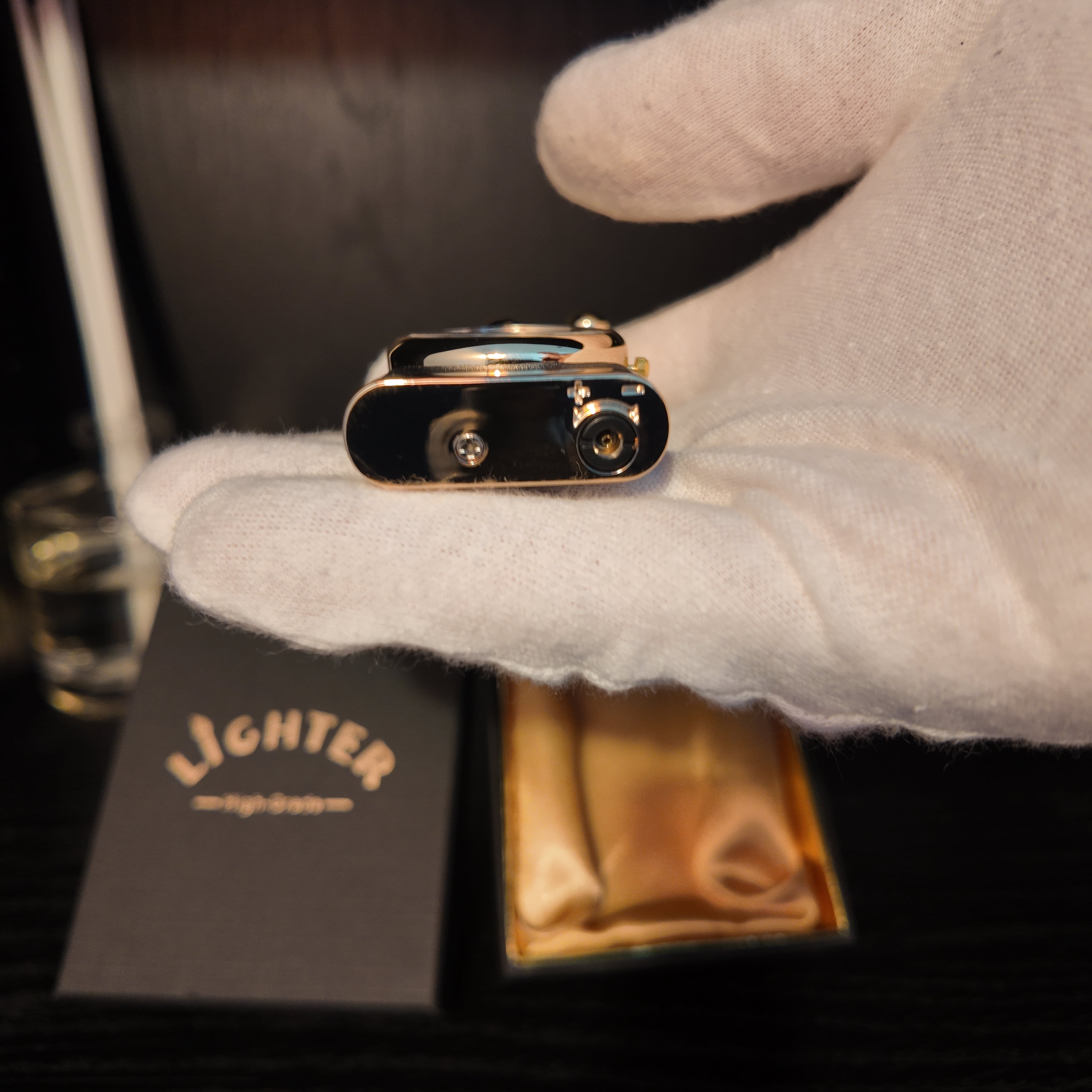 Luxury Black Marbel Refillable Flame Lighter with Quartz Clock