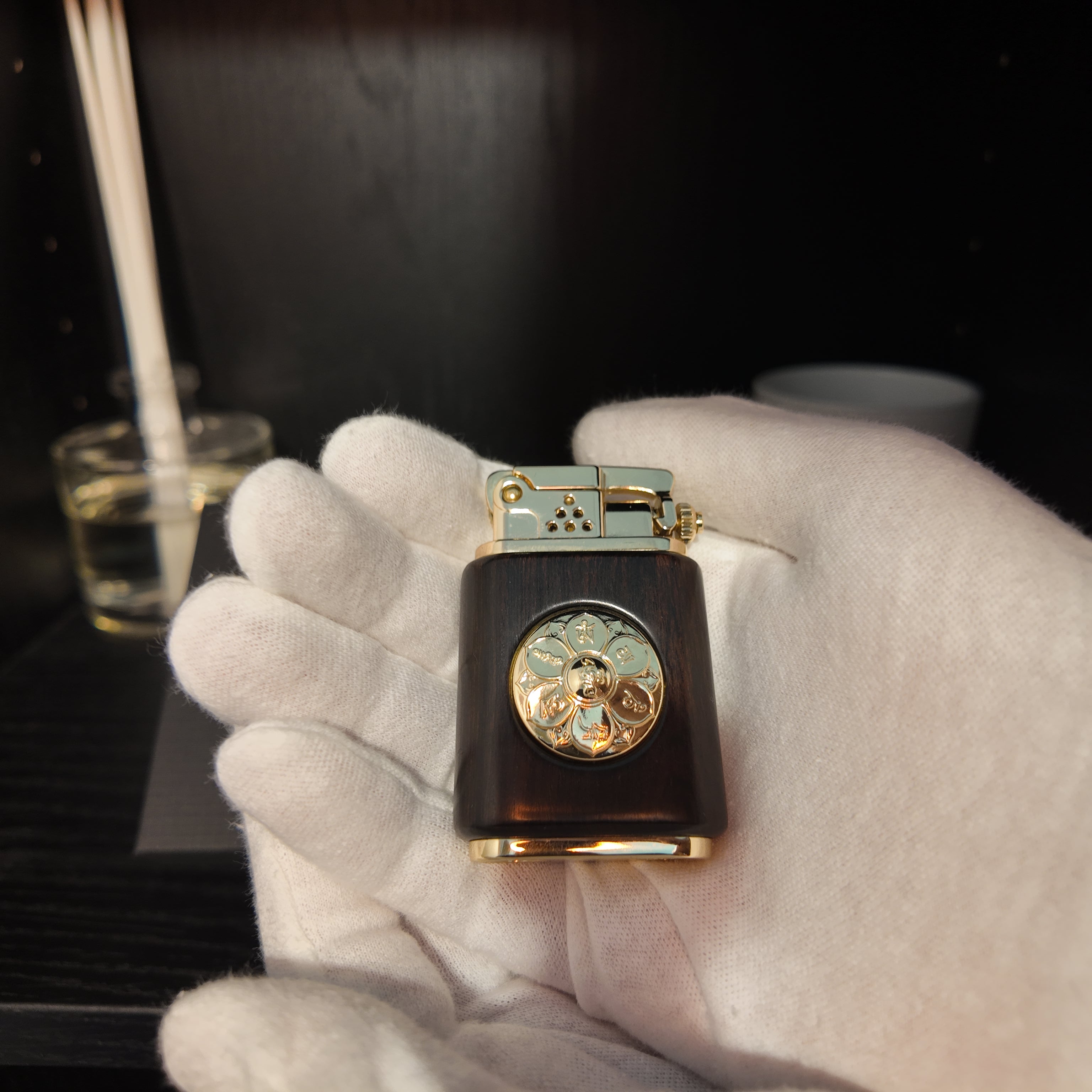 High Quality Refillable Antique Lighter Brand New with Box